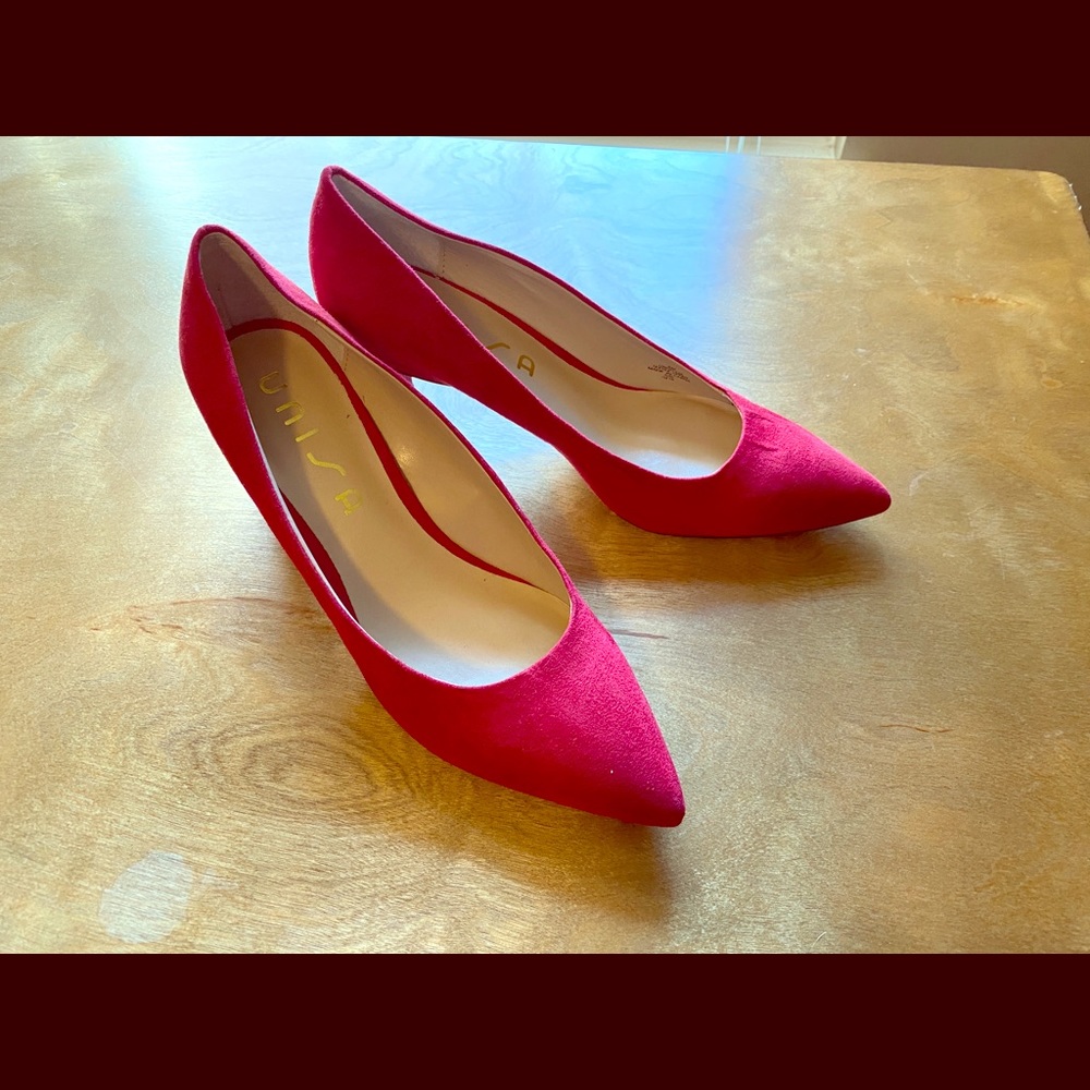 Red faux suede heels by Unisa